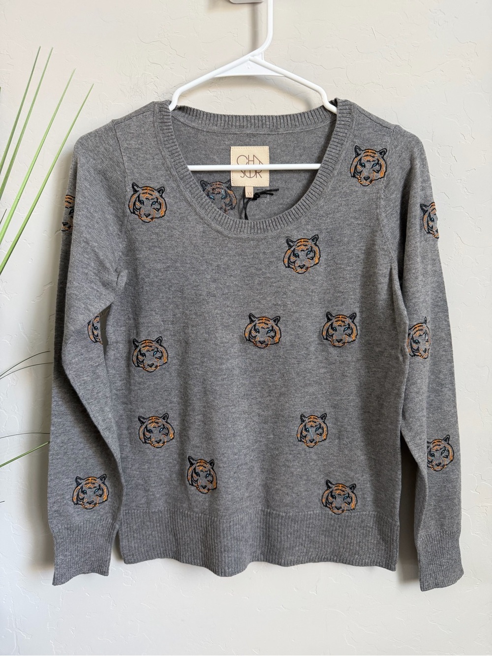 Chaser Tiger Embroidered Cashmere Blend Sweater XS NWT